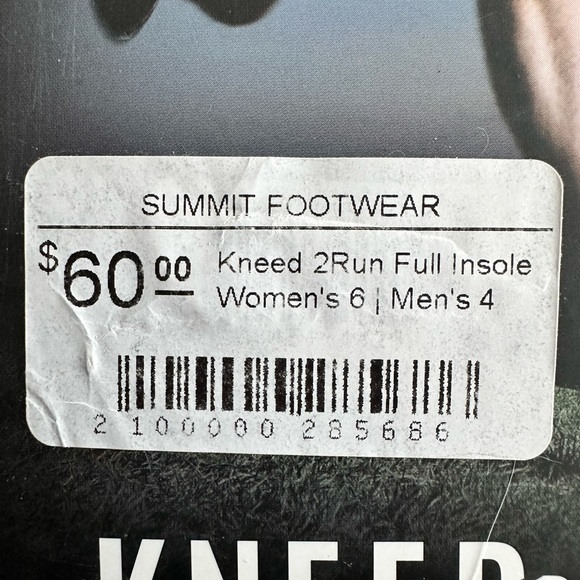 NWT Kneed Independent Footwear - Picture 7 of 9